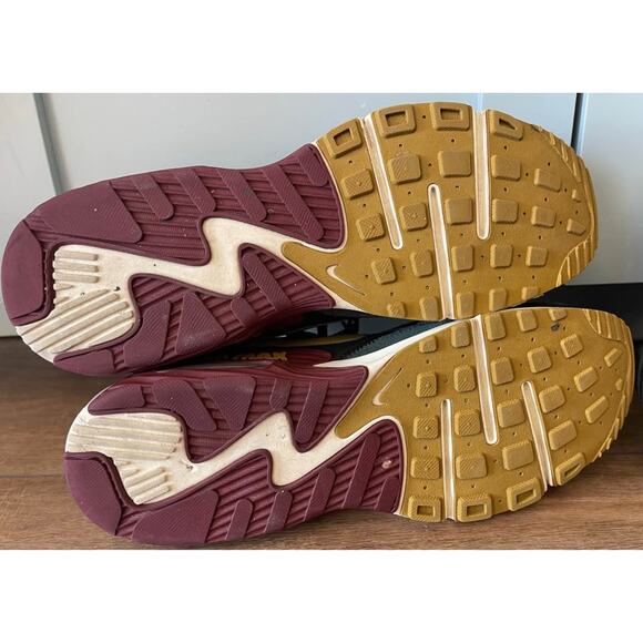 Men\'s Air Max Excee Sneaker Bundle (Size 10.5) main image 7